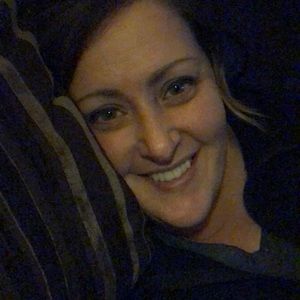 Meet your Posher, Debra